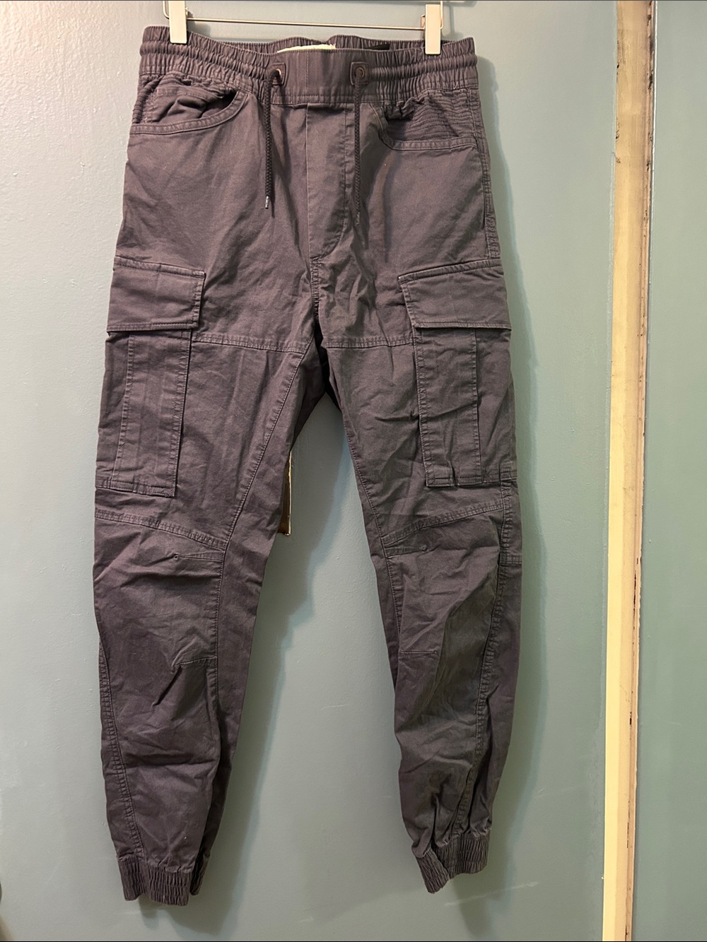 Men's H&M Gray Cargo Jogger Pants - Charcoal size XS BRAND NEW NO TAG